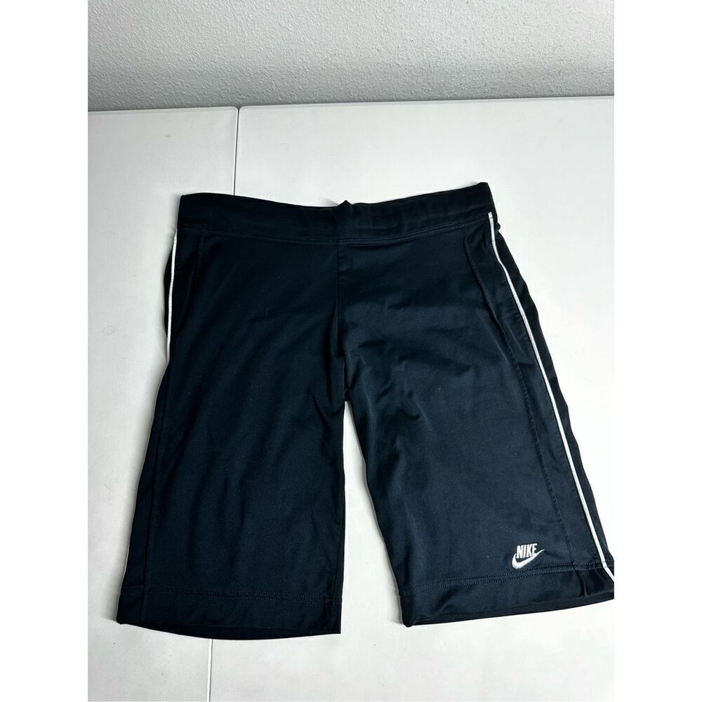 Nike Retro Knee Length Athletic/Athleisure Shorts Black White Trim Size M